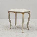 1526 4093 LAMP TABLE